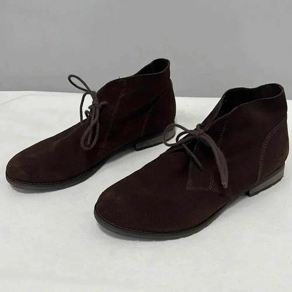 Bjorndal || suede brown ankle boots size 6.5